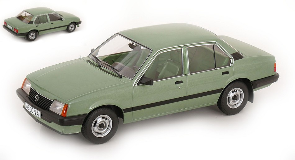 Modellino Auto 1:18 MCG Opel Ascona C SR 1981 &ndash; Colore Argento, MCG18460